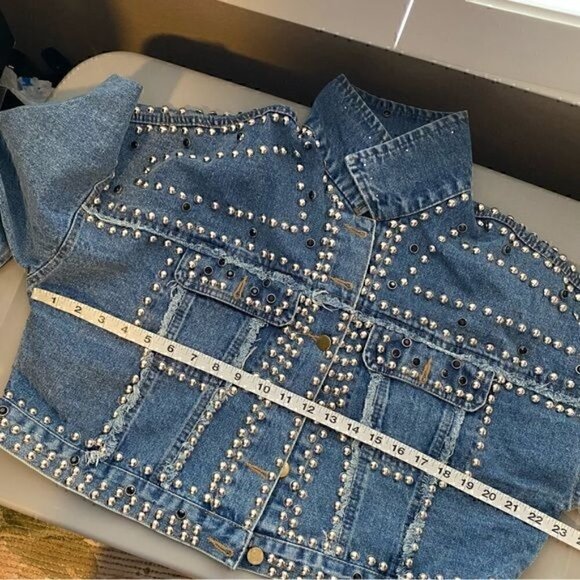 Hand Beaded Rivet Studded Blue Jean Jacket One Size Denim Rodeo Festival Cropped - Picture 7 of 10